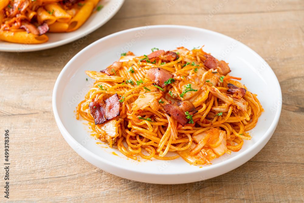 stir-fried spaghetti with kimchi and bacon stir-fried spaghetti with kimchi and bacon
