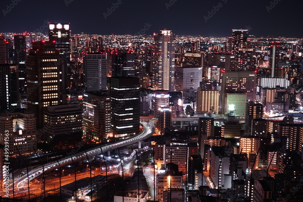 日本 大阪府 梅田スカイビル 空中庭園展望台からの眺望 夜景