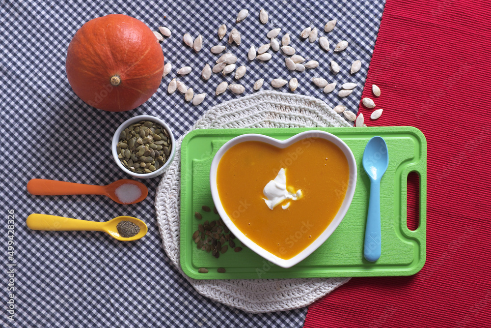 Pumpkin soup, warming up, dietary, healthy, perfect for autumn days ... 