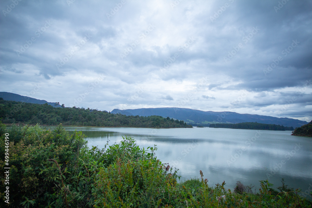 lake and mountains in Colombia
