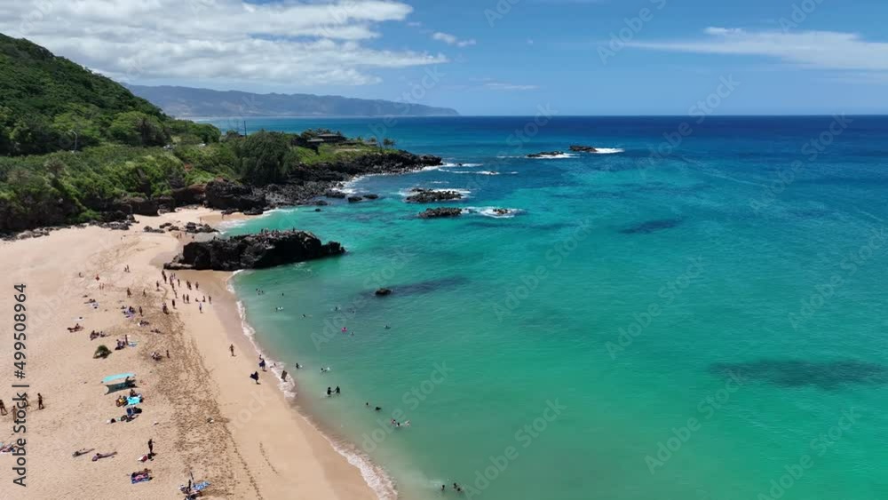 Waimea Bay in the North Shore of Oahu, Hawaii Waimea Bay in the North Shore of Oahu, Hawaii