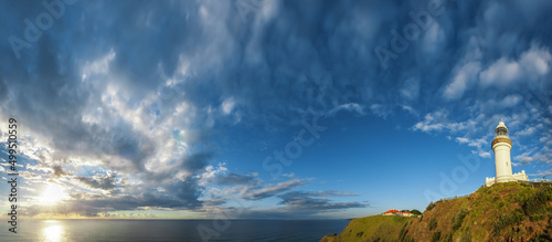 Fotografiet Panorama of sunrise at Cape Byron Lighthouse, Byron Bay, New South Wales, Austra