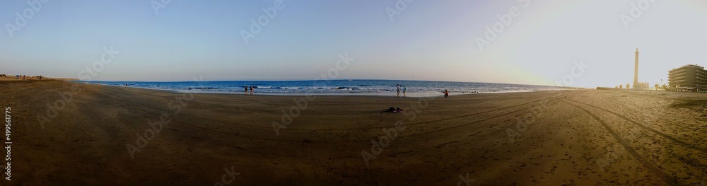 Playa del Ingles en Gran Canaria (Panorámica) Playa del Ingles en Gran Canaria (Panorámica)