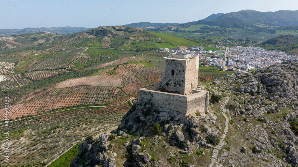 castillo del hierro junto al municipio de Pruna en la provincia de Sevilla, Andalucía
