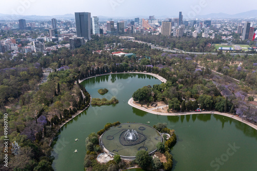 Lago mayor del Bosque de Chapultepec. CDMX, México