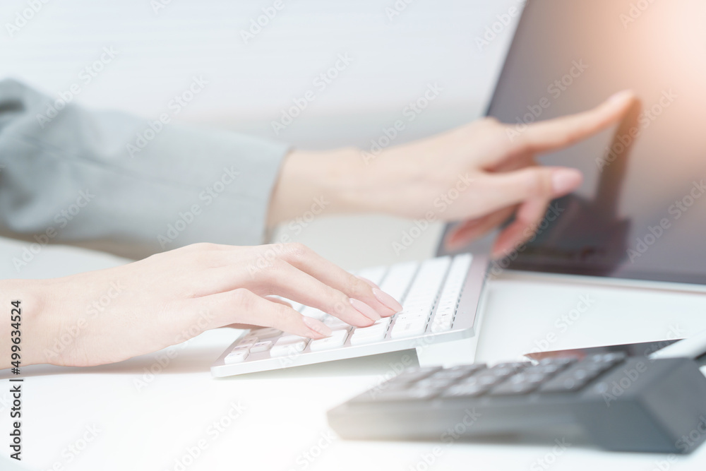 Touch the display of the PC with index finger