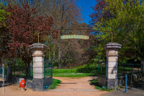 entrée parc Celestins Vichy © PL.TH