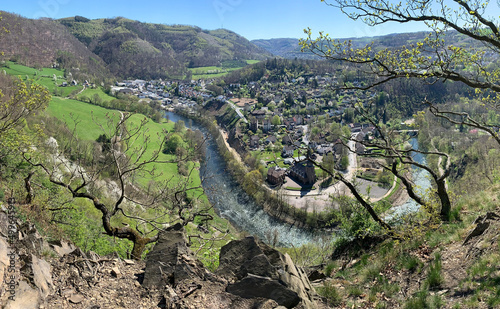 Lenneschleife bei Altena Nachrodt - Vollsperrung der B236 wegen Fels Sprengung photo