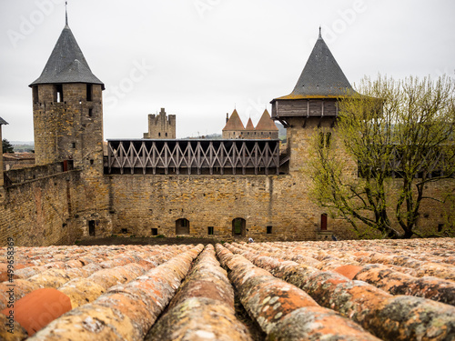 imagen des del tejado en el castillo de Carcassonne con las torres al fondo  photo