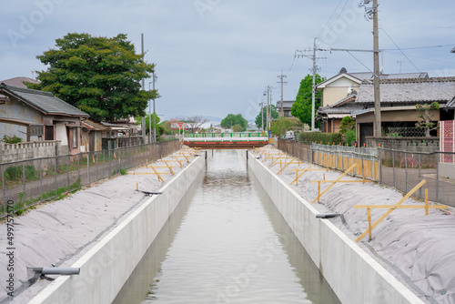 工事中の用水路