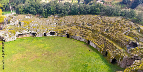 Sutri, l'anfiteatro e Villa Savorelli photo
