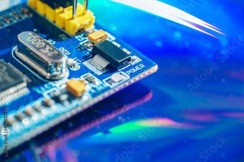 Microelectronic elements for circuit engineering. Background. selective focus