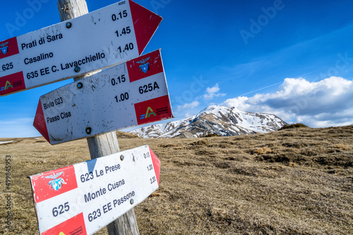 MONTE CUSNA  PRATI DI SARA photo