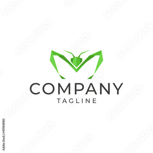 Mantis geometric polygonal logo icon Vector illustration