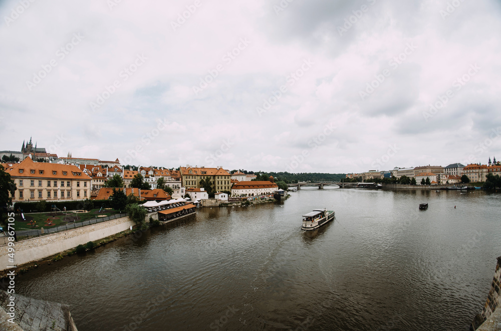 Obraz premium Center of prague, river view