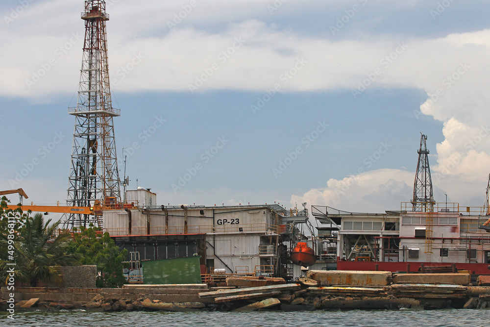 OIL DRILL IN VENEZUELA