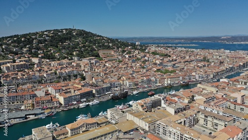 Fototapeta Naklejka Na Ścianę i Meble -  Port de Sète sur la Méditerranée dans le sud de la France