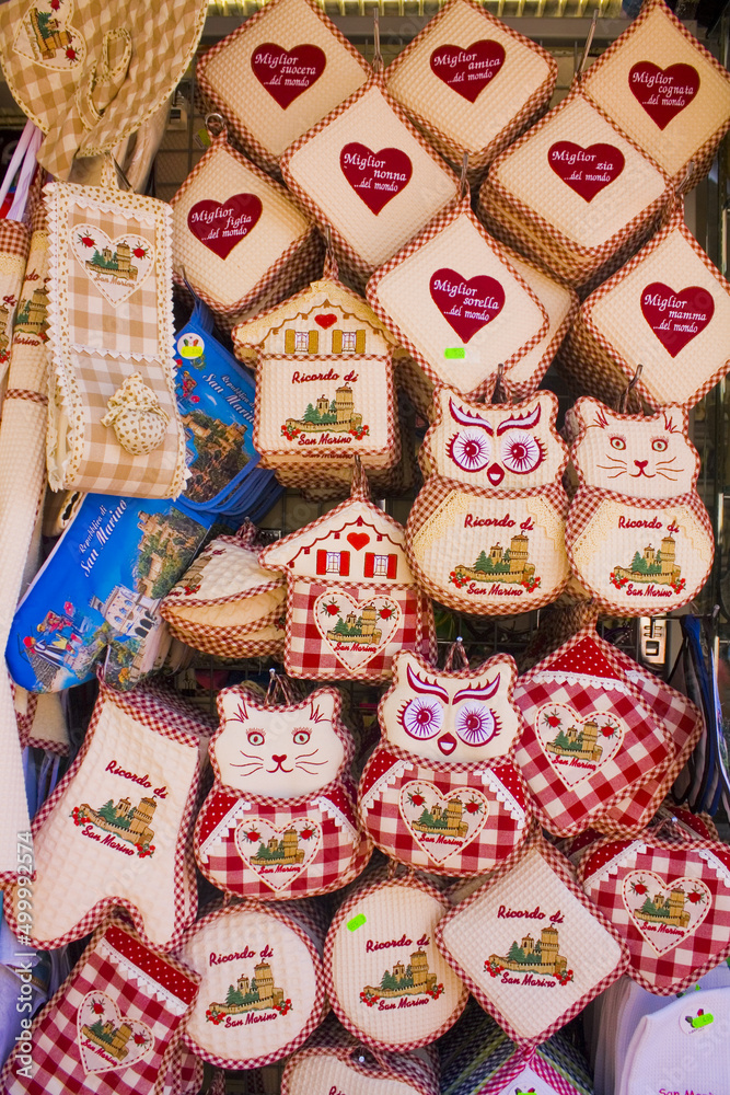 Textil souvenir potholders for sale from San Marino