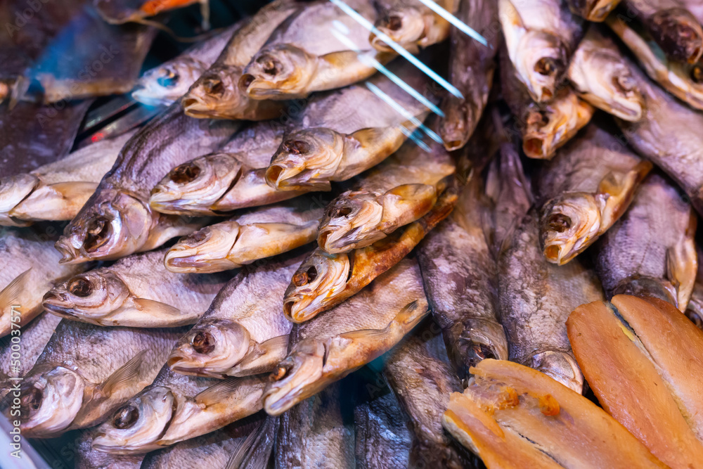Fototapeta premium dried fish chekhon on the counter of the store