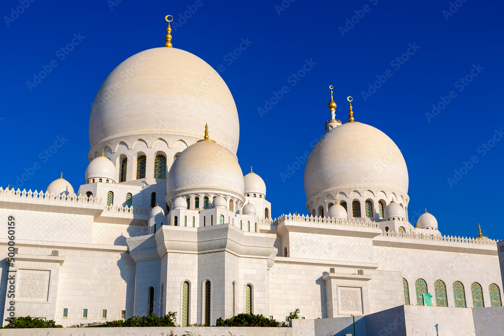 Sheikh Zayed Grand Mosque in Abu Dhabi