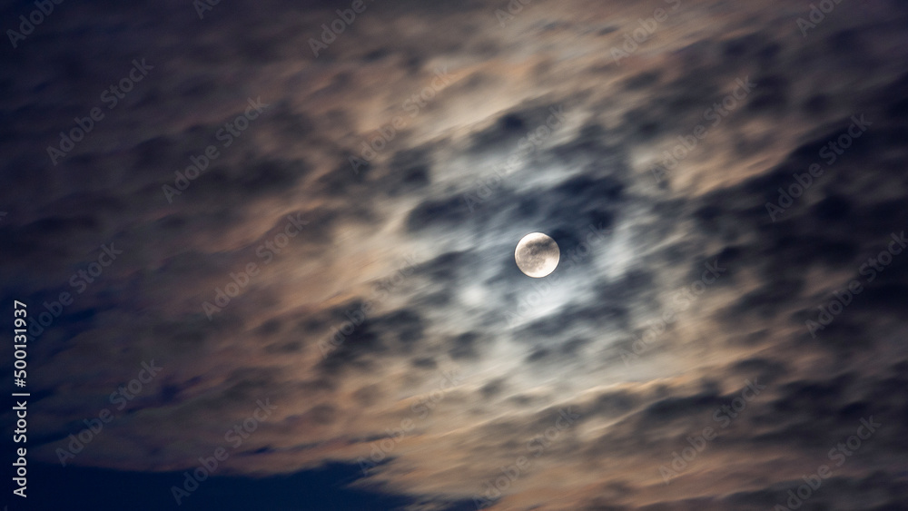 Nature Full Moon Cloud Bright Glowing Nature Full Moon Cloud Bright Glowing