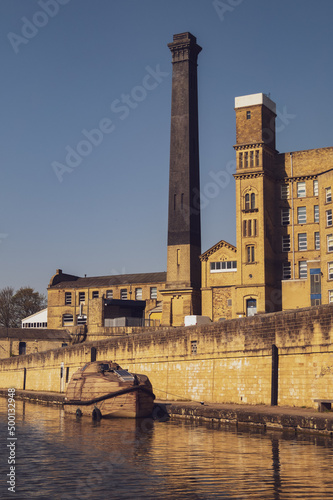 Bingley, kanał Leeds Liverpool  photo
