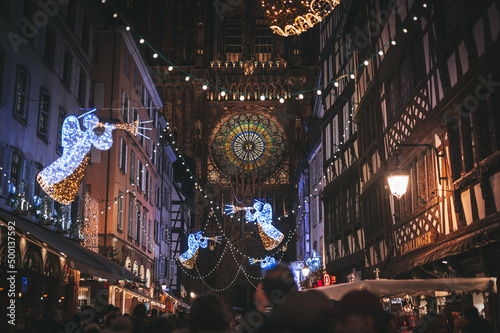 Fototapeta Naklejka Na Ścianę i Meble -  Strasbourg christmas market, cathedral