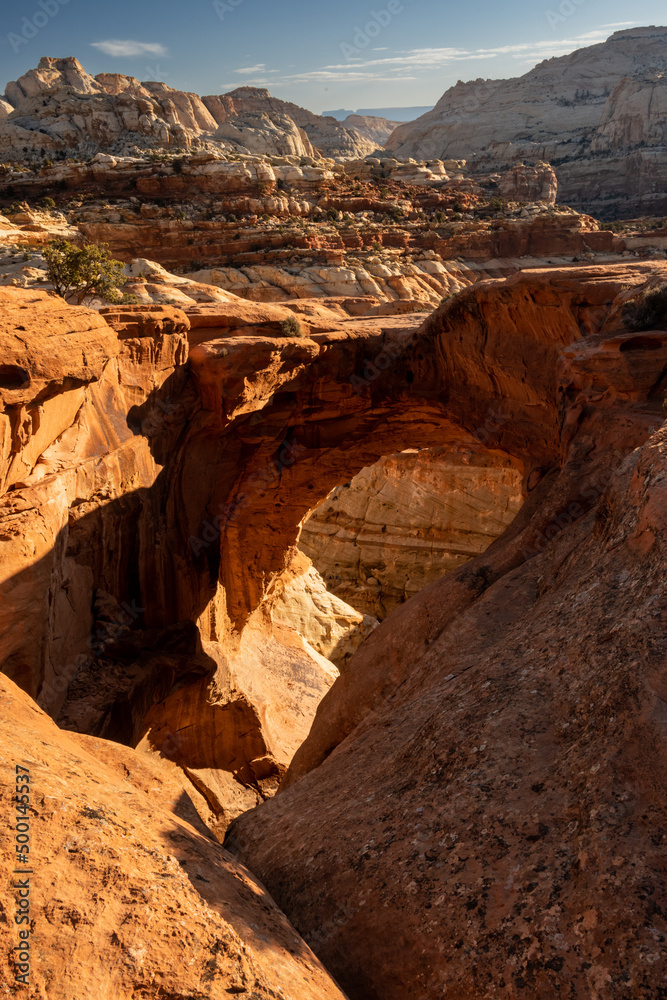 Obraz premium Looking Down Into Cassidy Arch