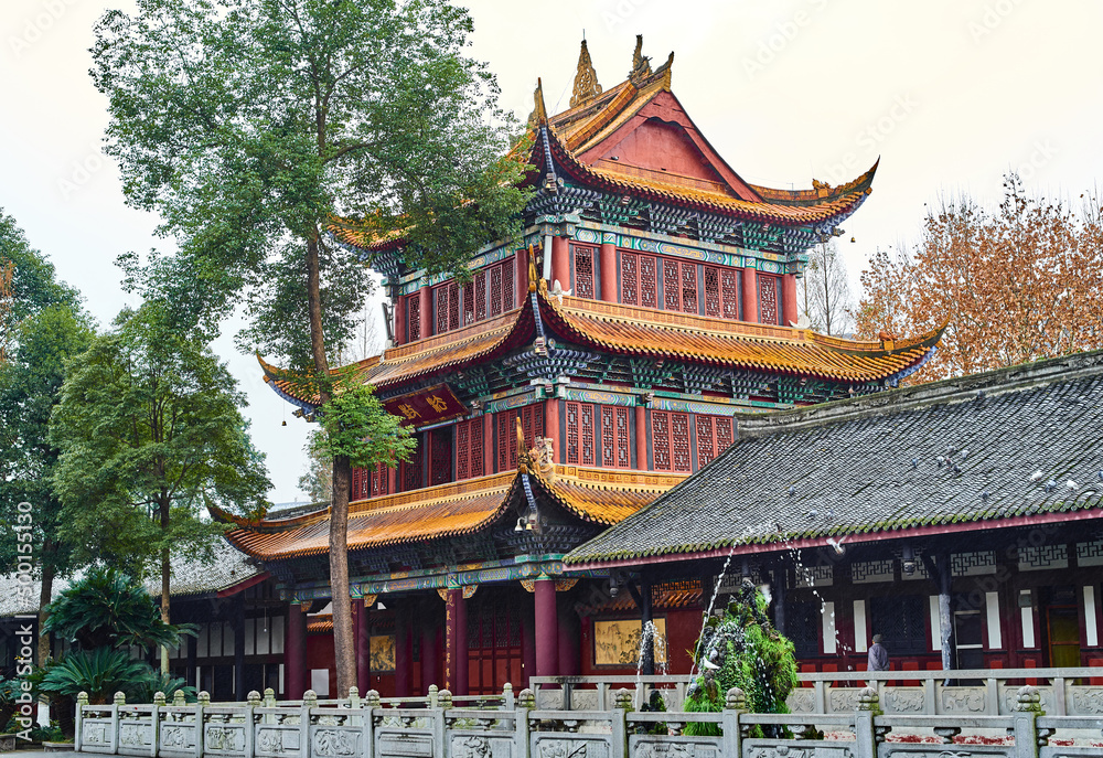 Fototapeta premium Chinese traditional Buddhist temple architecture