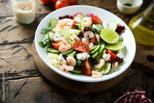 Healthy vegetable salad with shrimps