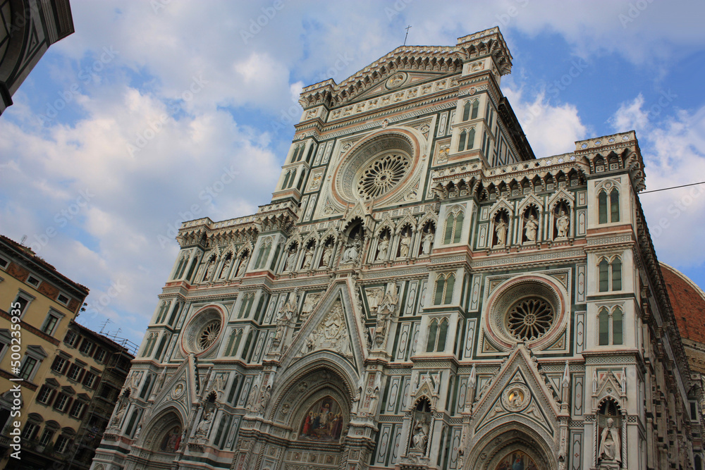  Duomo Cathedral in Florence, Italy	
