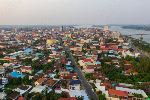 Canvas Print Panoramic drone view of cityscape near Mekong River in Kampong Cham, Cambodia