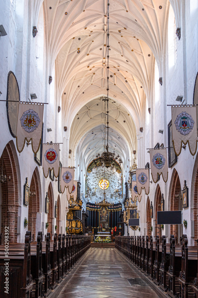 Katedra Oliwska, ancient catholic cathedral in Gdansk - obrazy, fototapety, plakaty 