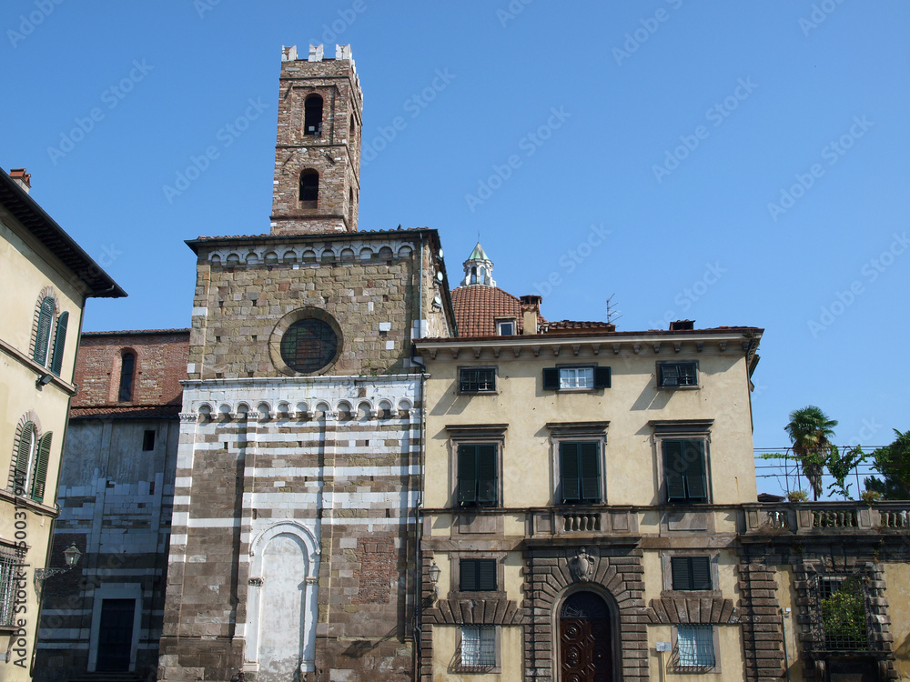 Lucca - the romanesque San Giovanni church