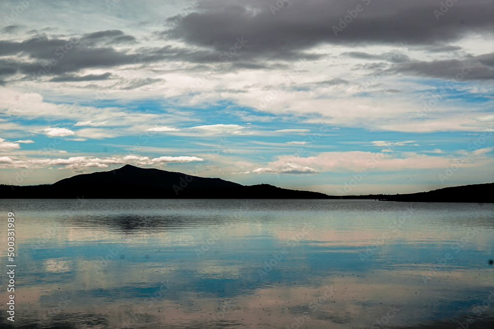 Fototapeta premium LAGO ROCA- EL CALAFATE