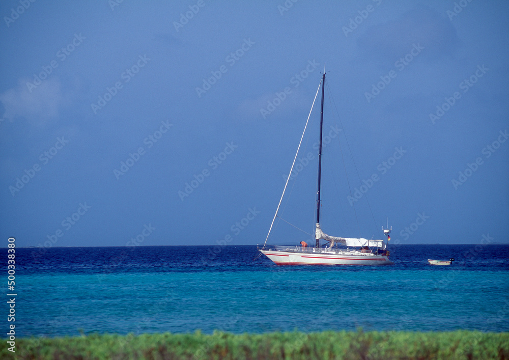 Anchored sailboat, Los Roques archipiélago, Venezuela