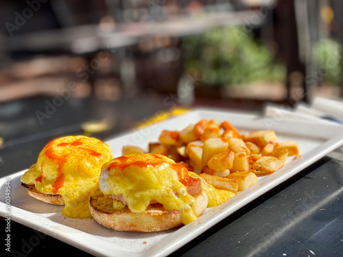 Eggs Benedict in the Arizona Sun