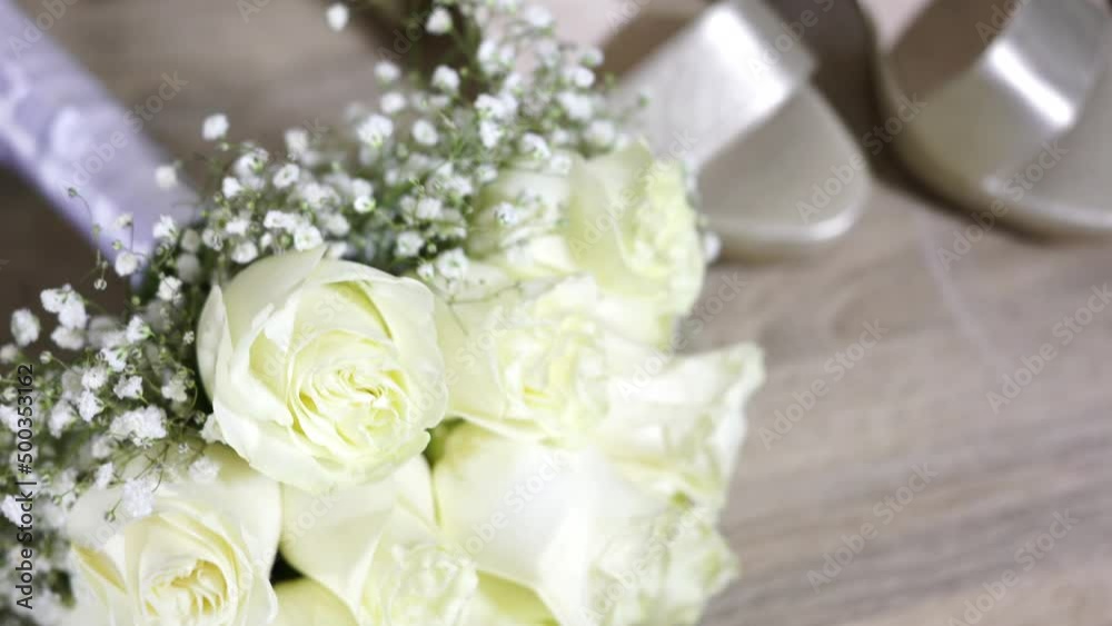Ramo de novia romántico blanco Ramo de novia romántico blanco