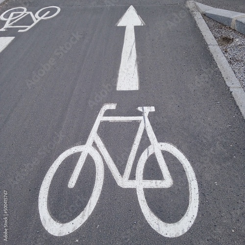 bicycle path marking on the street