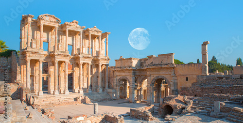 Fototapeta Naklejka Na Ścianę i Meble -  Celsus Library in Ephesus with full moon - Kusadasi, Turkey  