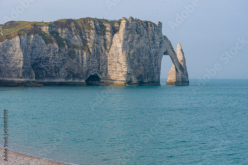 Foto sauriez vous passer l'aiguille par le chas ?