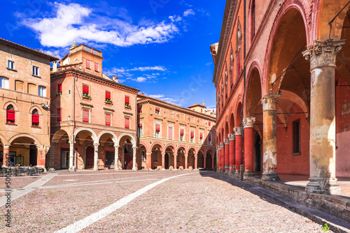 Obraz na płótnie Bologna, Piazza San Stefano - Emilia-Romagna, Italy w salonie
