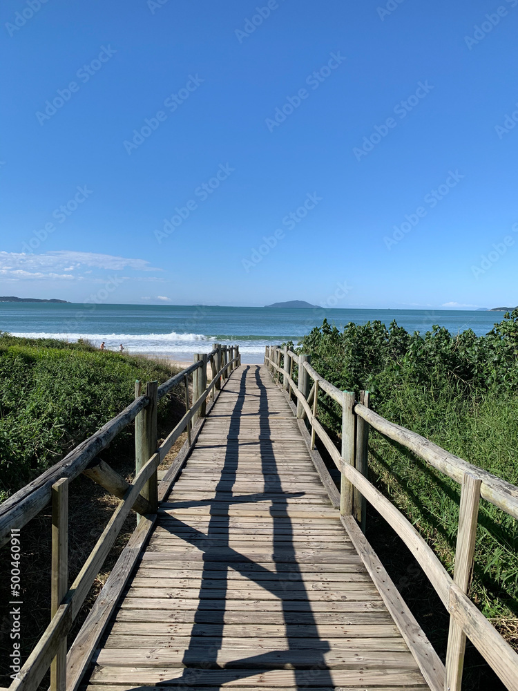 Escadas na praia