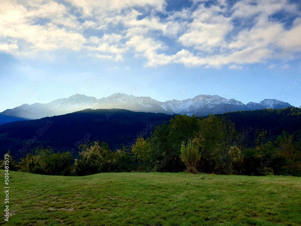 Fototapeta premium sunrise in the alps - Montfallet Belledonne Prapoutel 