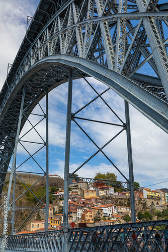  Don Luis I bridge, Porto, Portugal  © JUAN
