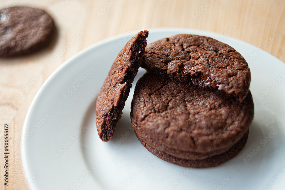 Vegane Schoko Cookies mit Kuvertüre Vegane Schoko Cookies mit Kuvertüre