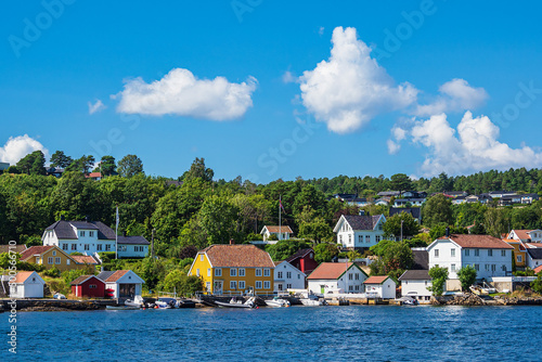 Blick auf die Stadt Arendal in Norwegen photo