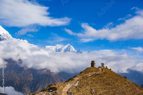 Fotografía Edmund Hillary Monument near Namche Bazar Village, Nepal