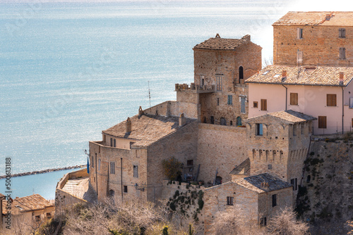 Veduta di Grottammare, borgo sul mare, Italia, vista sul mare Adriatico