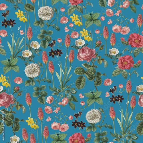 Elegance Seamless Pattern with Botanical Motifs / Vintage Botanical Atlas Style Pattern
